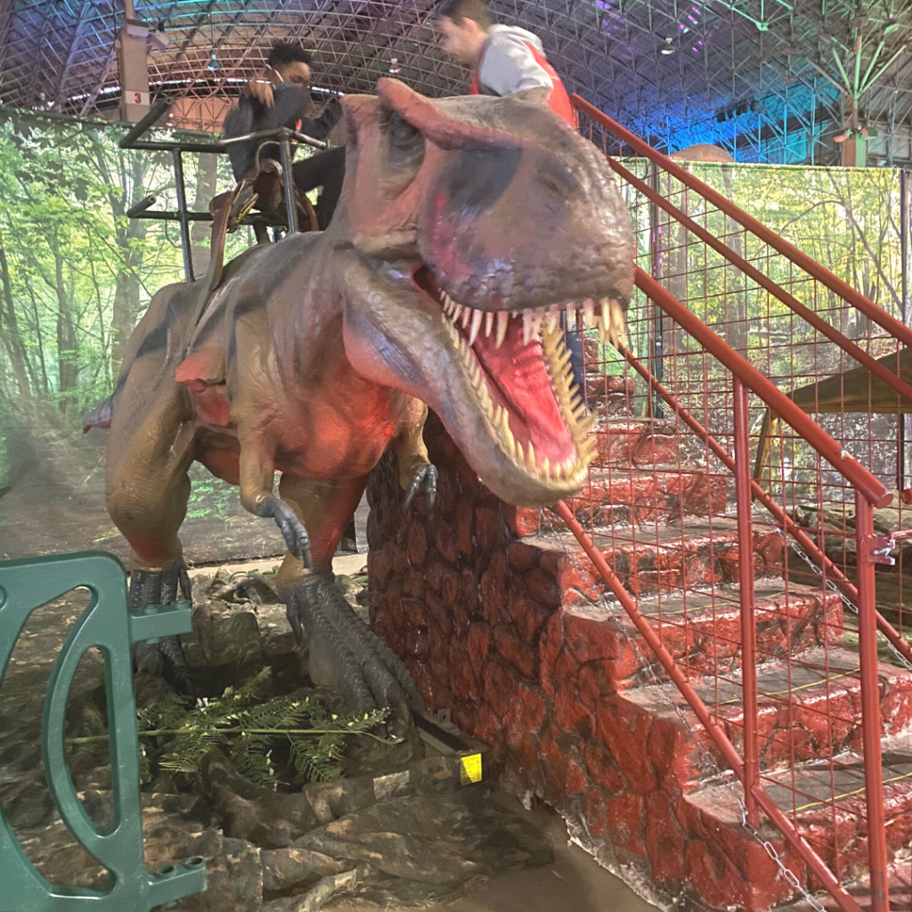 The Ultimate Dinosaur Adventure at Jurassic Quest Chicago! The Russells