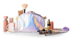 Makeup Travel: What You Should Bring and How to Pack It